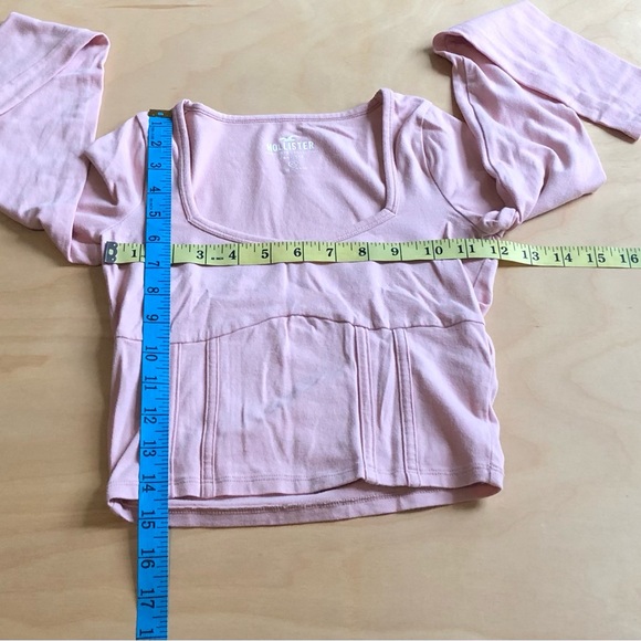Hollister Long Sleeve Crop Baby Tee Size XS. - Picture 5 of 6